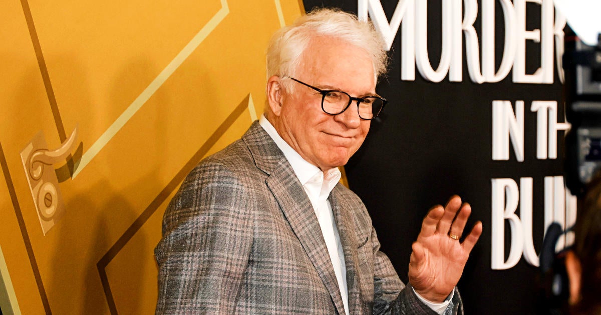 Steve Martin Changes Direction on Retirement After 'Only Murders in the Building'.jpg