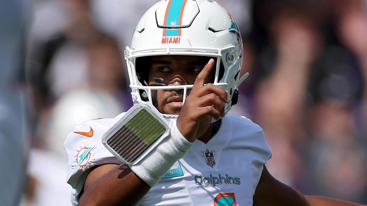 Five wildest moments from NFL Week 2: A scoop-and-score walk-off, a fight, Broncos clock issues and more