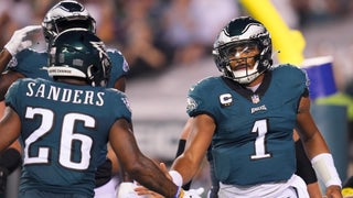 Hurts, so good! Eagles QB dominant in 24-7 win over Vikings