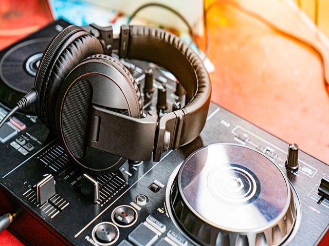 Revered DJ Stu Allan Dead at 60