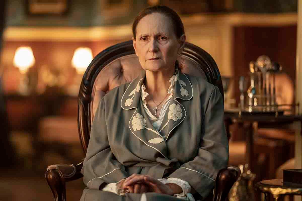 AMC Releases New Images From Anne Rice's Mayfair Witches