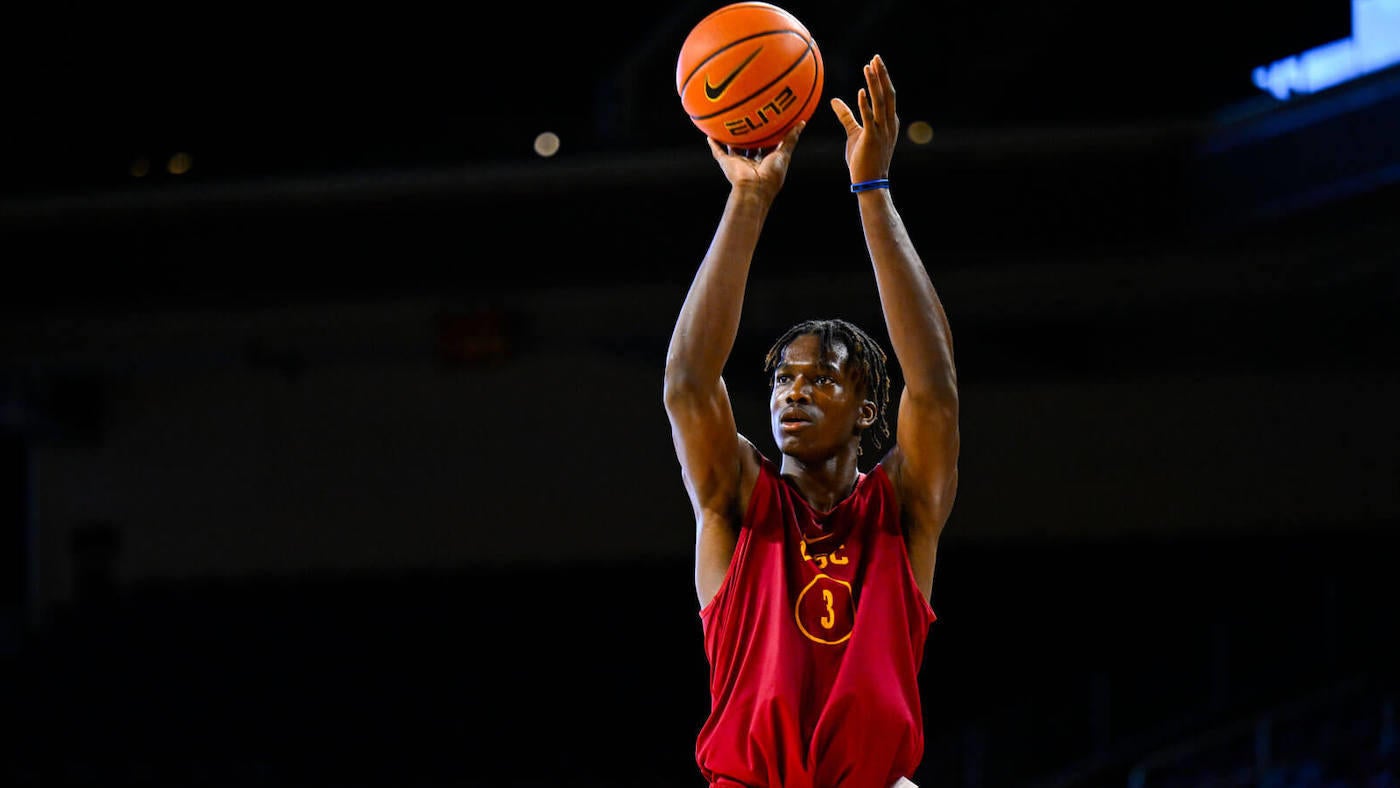 
                        USC five-star freshman Vince Iwuchukwu sidelined indefinitely after suffering cardiac arrest this summer
                    