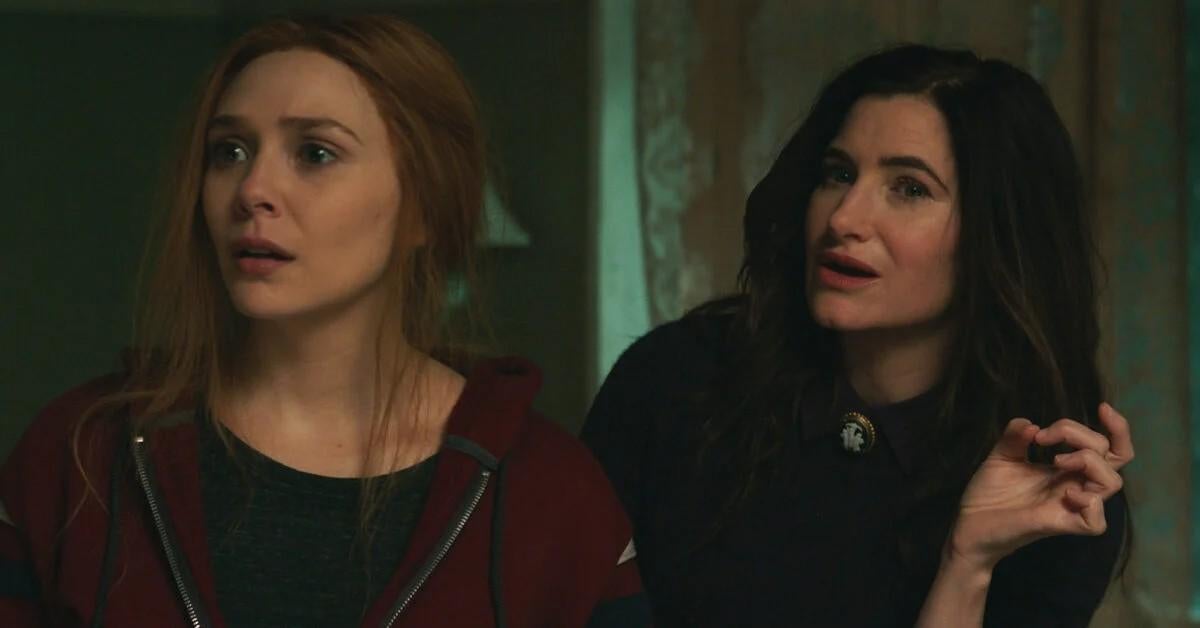 WandaVision Fans Are Freaking Out Over Elizabeth Olsen and Kathryn Hahn Reuniting
