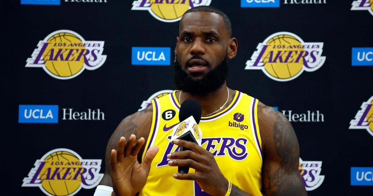 LeBron James Becomes Owner of Pro Sports Team.jpg