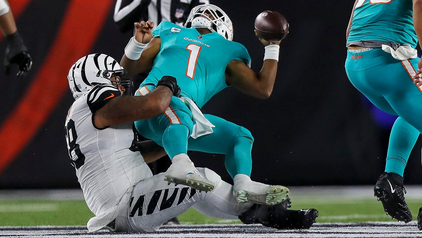 Tua Tagovailoa injury details, plus NFL Week 4 picks, Bengals make statement, Andy Dalton likely to start