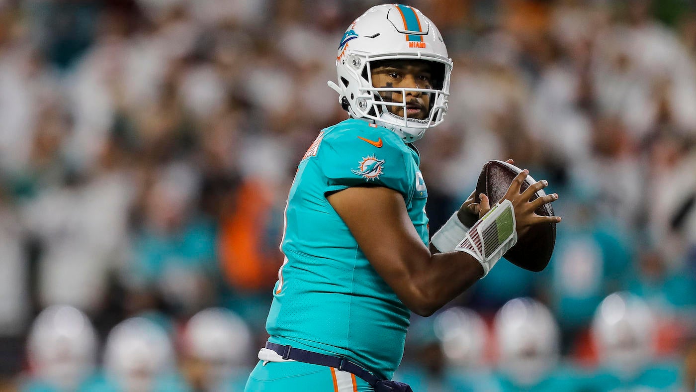 Dolphins' Tua Tagovailoa returns to practice just under two weeks after suffering frightening concussion