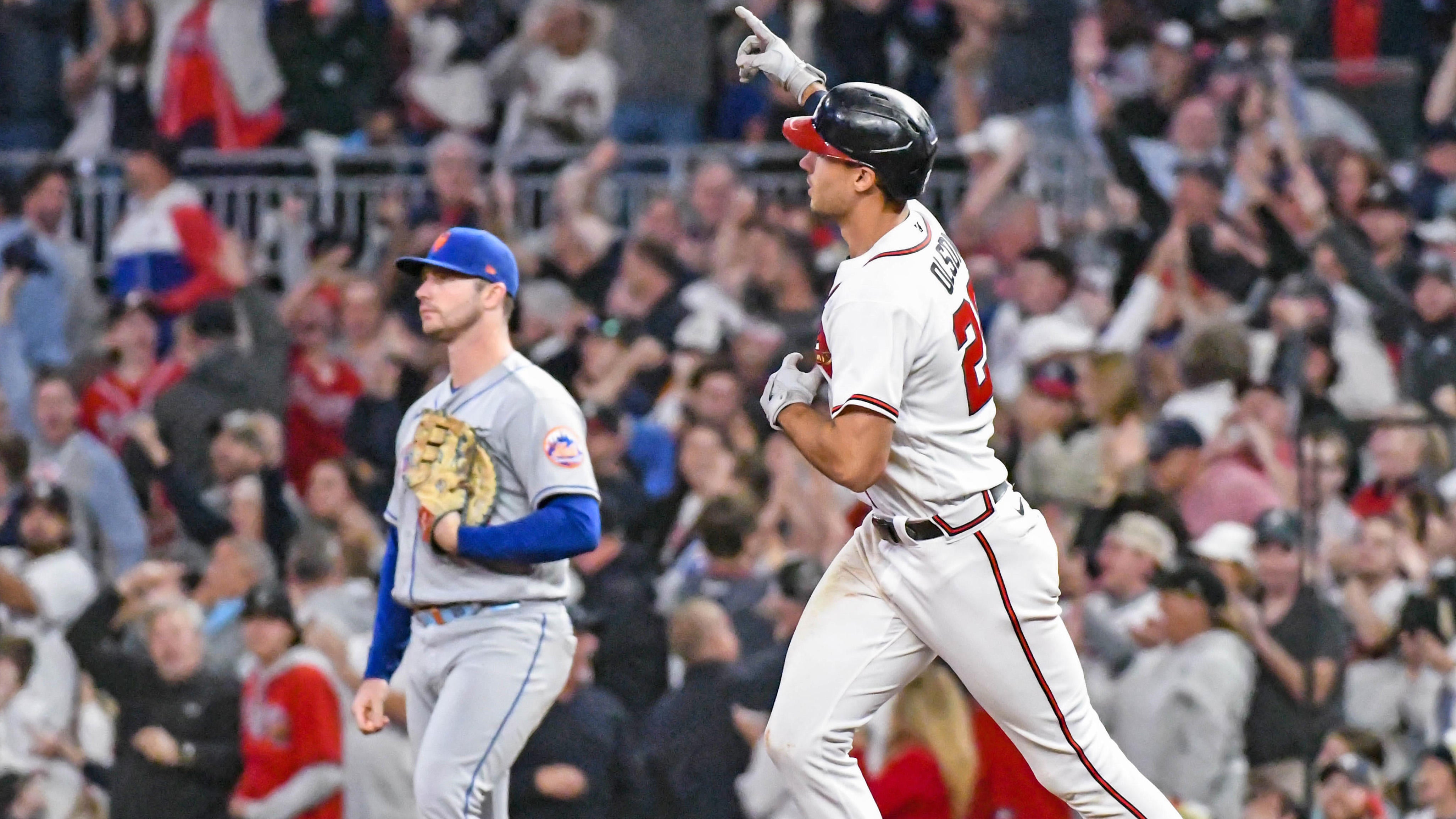 Braves clinch National League's No. 1 seed with latest win