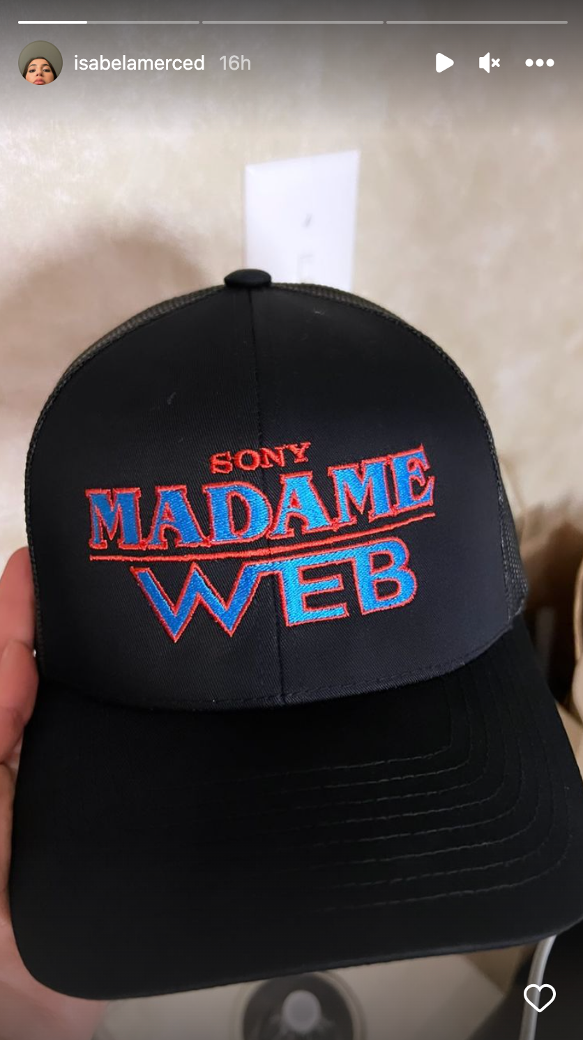madame-web-logo.png