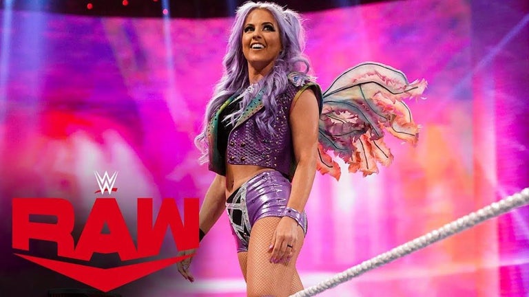'WWE Raw' Botches Candice LeRae's Entrance