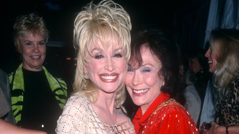 Dolly Parton Pays Tribute to 'Sister' Loretta Lynn Following Her Death
