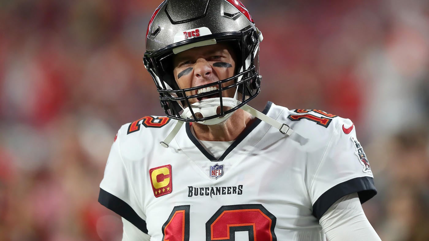 NFL Week 5 odds, picks: Tom Brady, Bucs snap Falcons' perfect ATS mark; Dolphins cover with Teddy Bridgewater