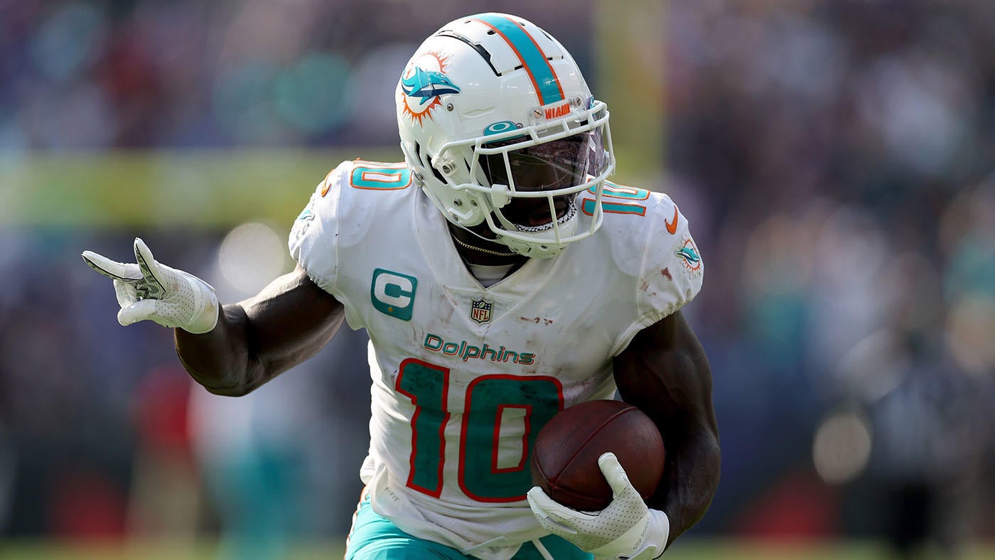 Agent's Take: Tyreek Hill tops 10 veteran acquisitions making an impact at quarter mark of 2022 season
