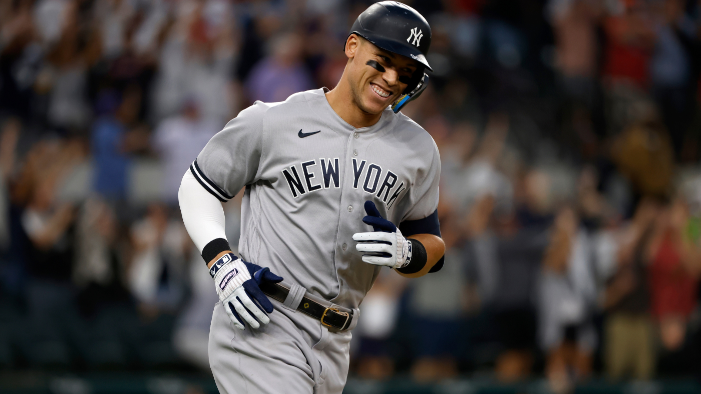 Judge hits 3 home runs, becomes first Yankees player to do it