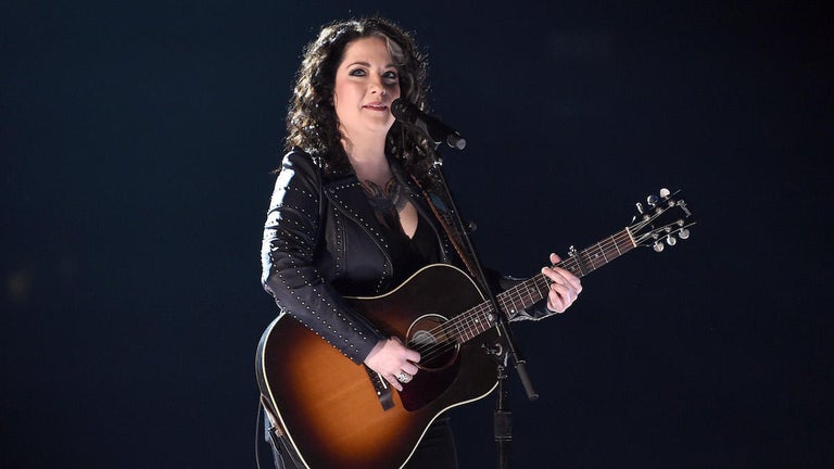 Watch Ashley McBryde Tearfully Accept Garth Brooks' Surprise Grand Ole Opry Invitation