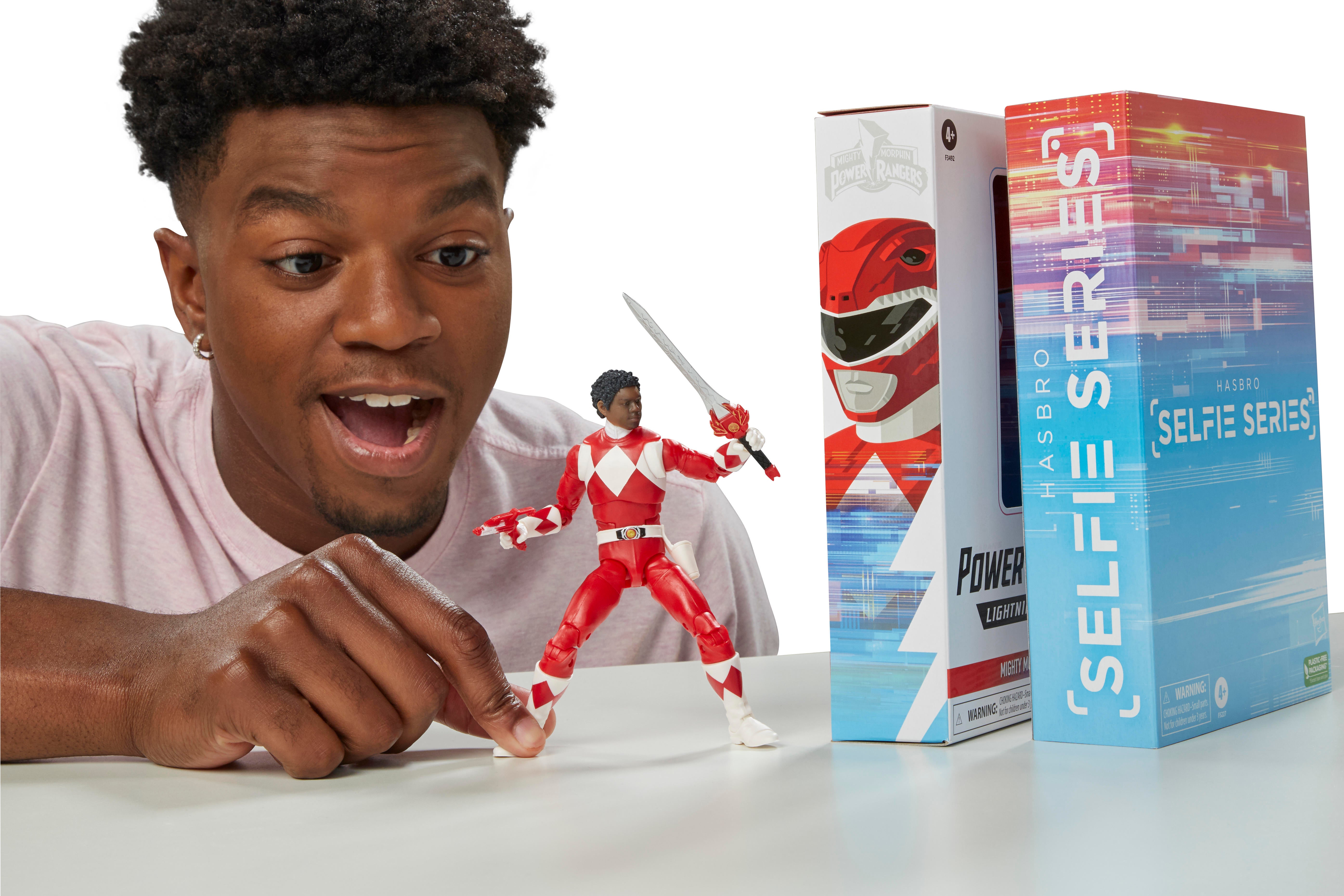 hasbro-selfieseries.jpg hasbro-selfieseries.jpg
