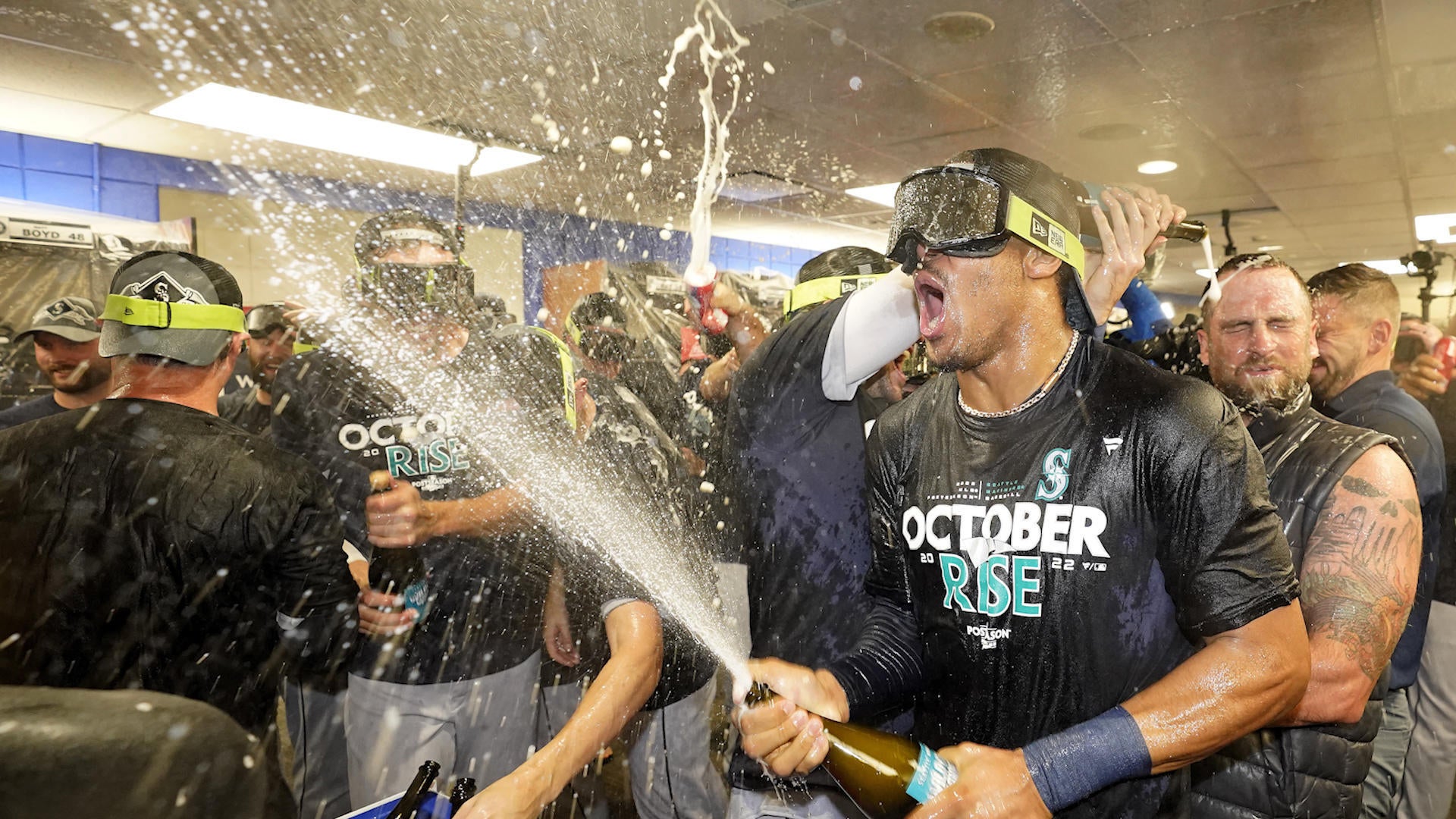 1008-mariners.jpg
