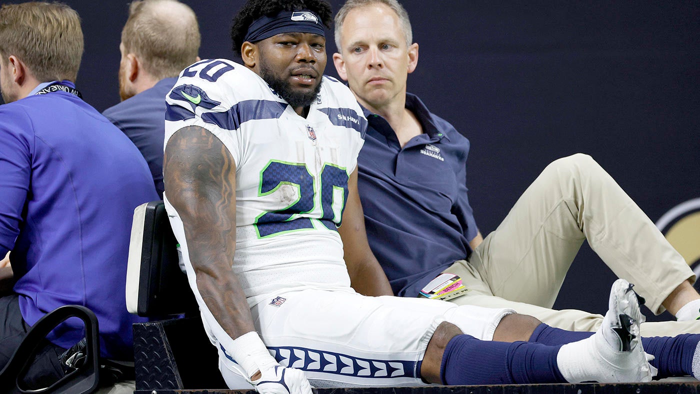 Seahawks' Rashaad Penny suffers fractured tibia in Week 5 vs. Saints, likely to require surgery, per report