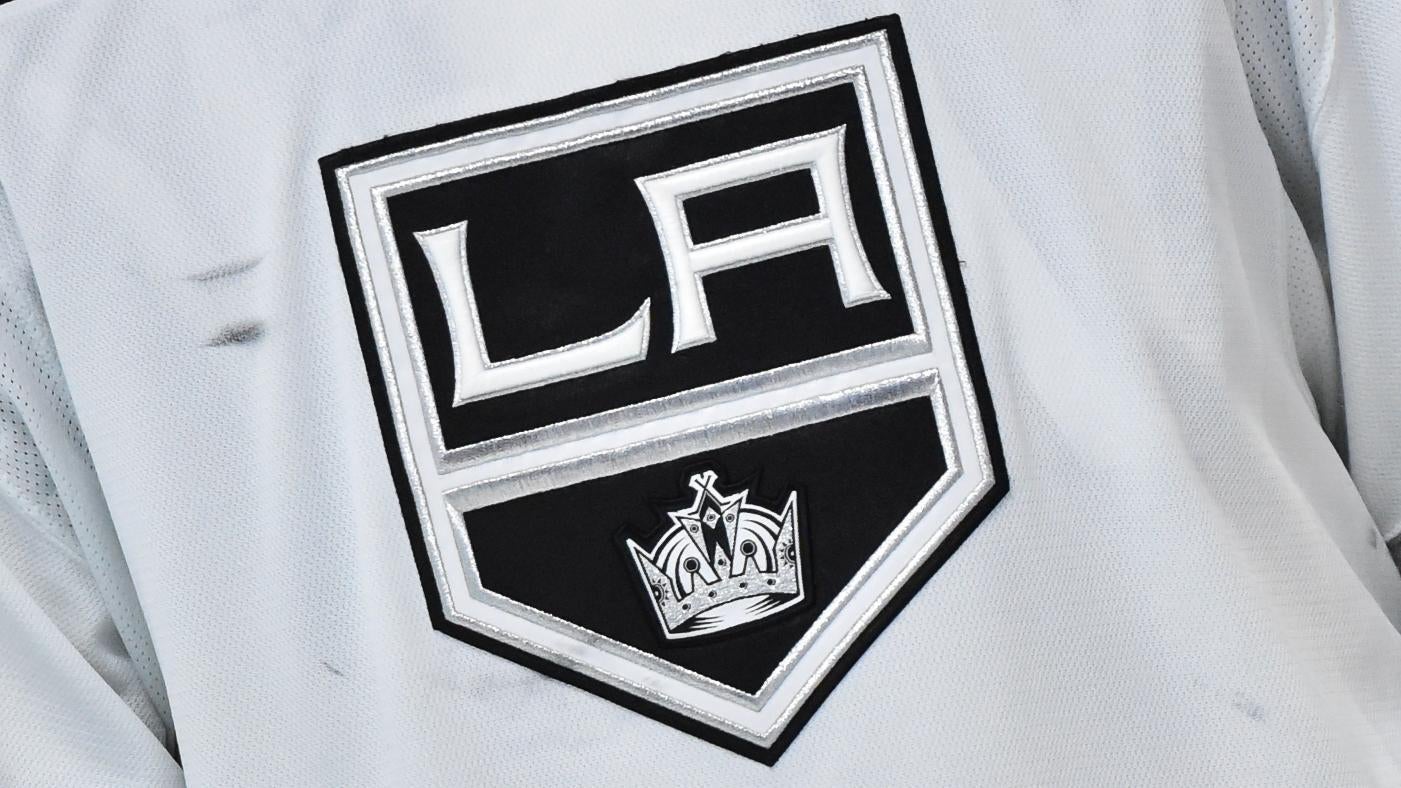 Kings fan suffers broken nose after getting hit in the face by puck before season opener