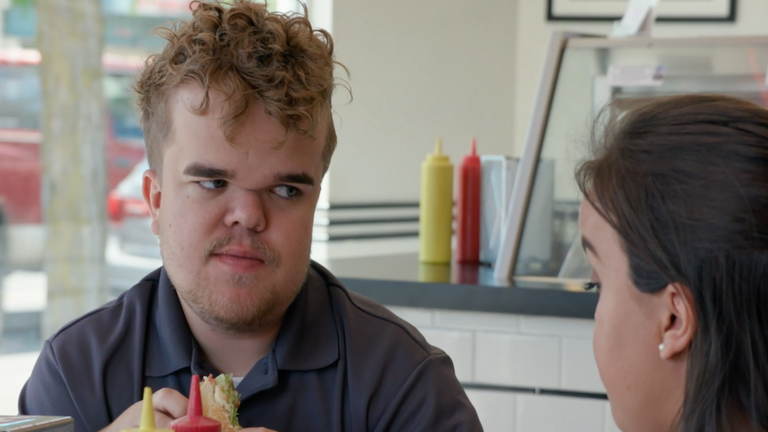 '7 Little Johnstons': Jonah and Ashley Discuss Getting Back Together in Exclusive Finale Sneak Peek