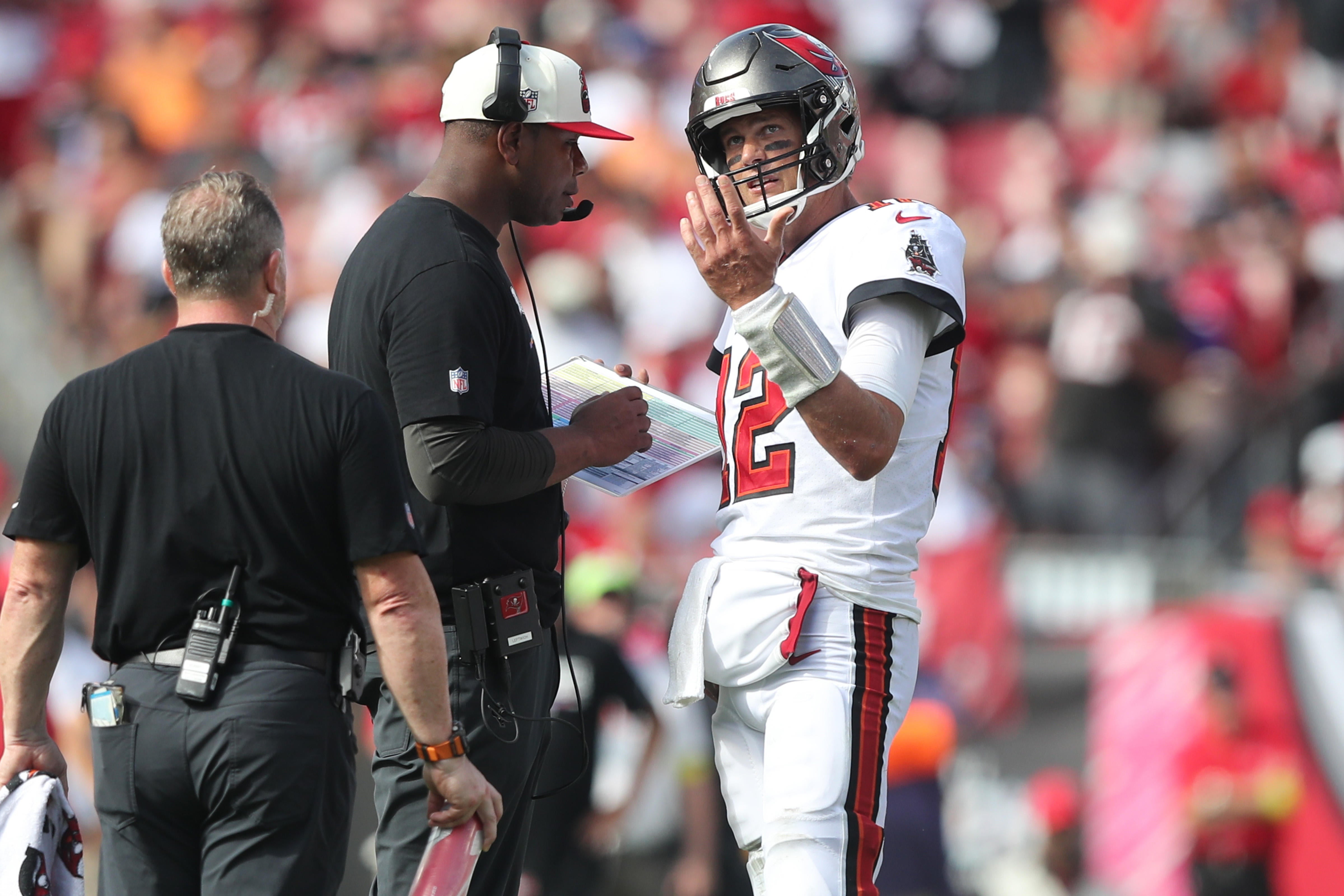 NFL scoring down: League facing lowest output since 2017 as red zone inefficiency leads to dramatic drop-off