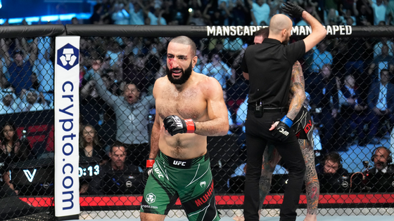 belal-muhammad-celebrate.png