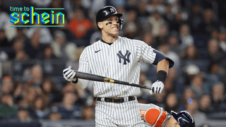 Aaron Judge Hits His 62nd Home Run!!! ALL RISE 