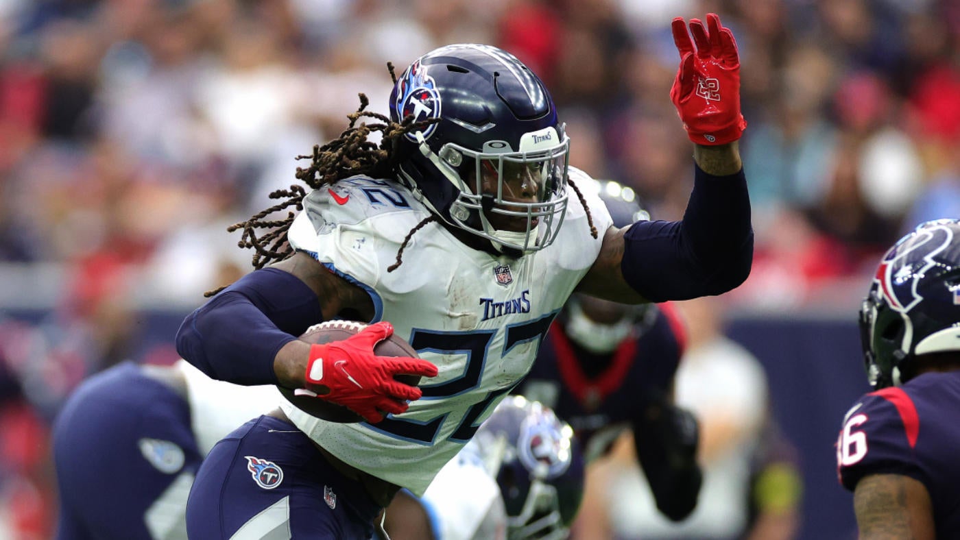 Derrick Henry demolishes Texans for fourth consecutive 200-yard, two-TD game vs. division rival