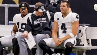 Raiders hit by shocking retirement after LB Blake Martinez decides to call  it quits halfway through the season 