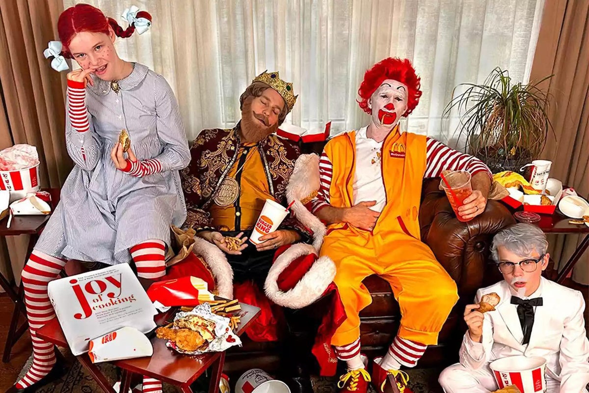 Neil Patrick Harris' Family Debuts Epic Fast Food Halloween Costumes