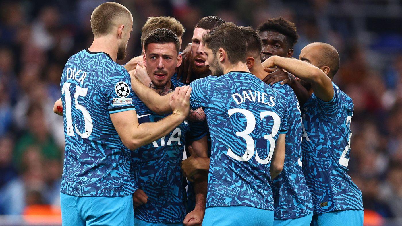 Champions League scores: Tottenham top Group D, Liverpool hand Napoli first loss of season, more - CBSSports.com
