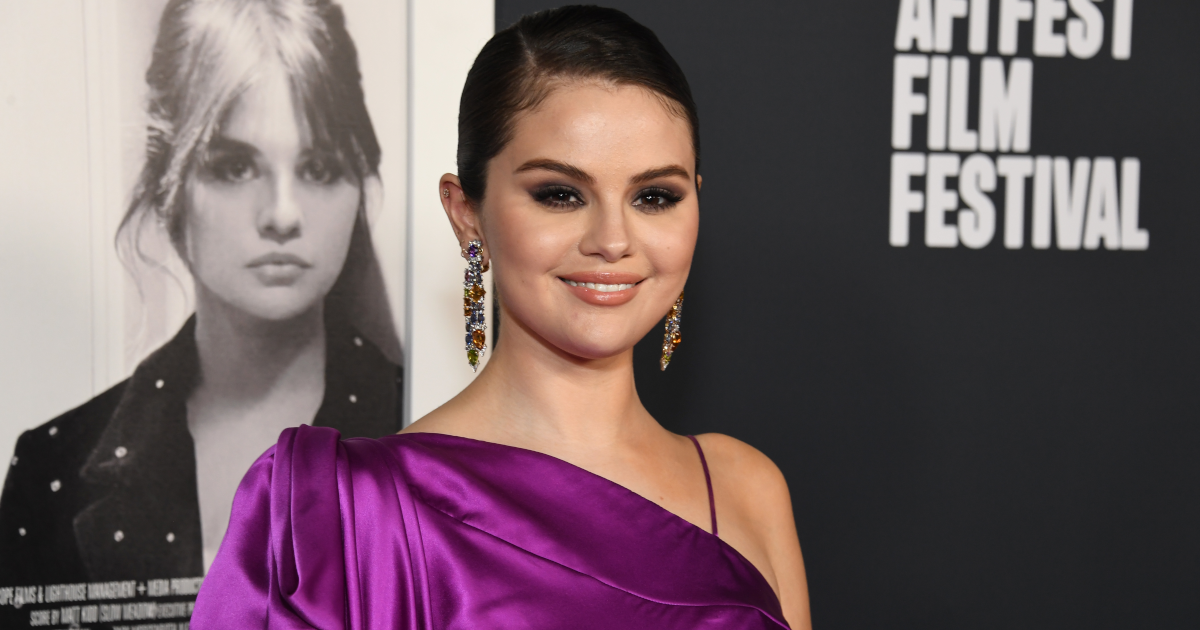 Selena Gomez Reveals She Contemplated Suicide for 'Years'