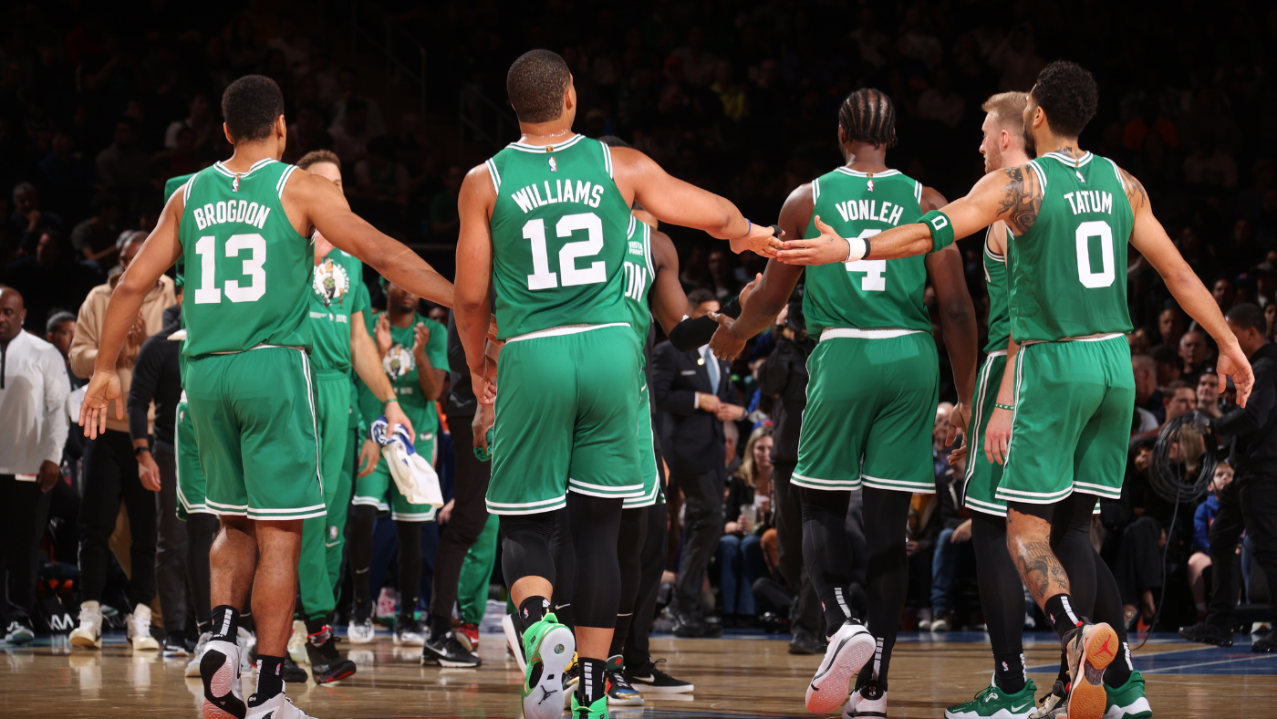 Celtics hit franchise-record 27 3-pointers vs. Knicks as secret weapon Sam Hauser has breakout performance