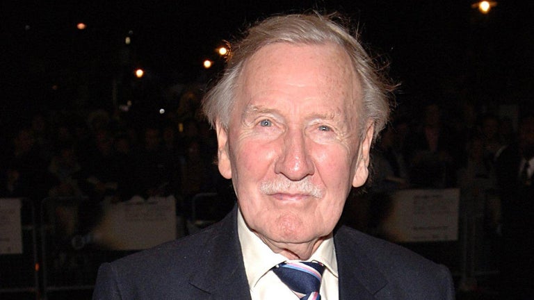 Leslie Phillips, 'Harry Potter' Sorting Hat, Dead at 98