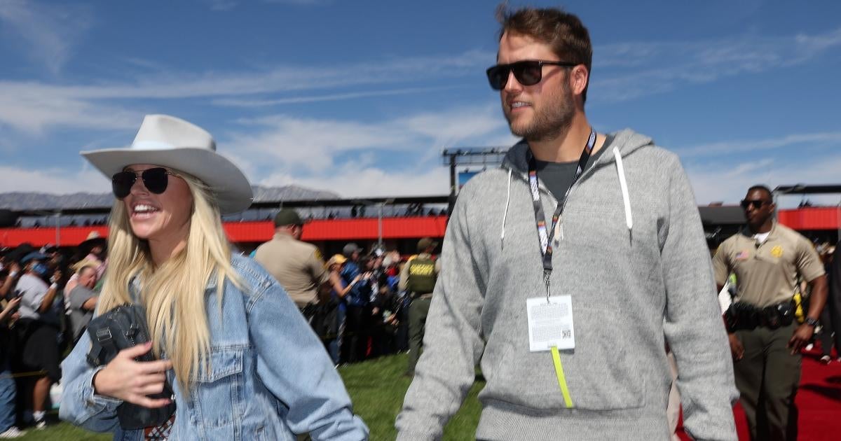 Matthew Stafford's Wife Kelly Reacts to 2nd Concussion Protocol