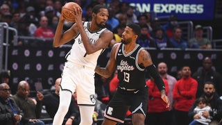 Clippers' Kawhi Leonard makes return after missing entire 2021