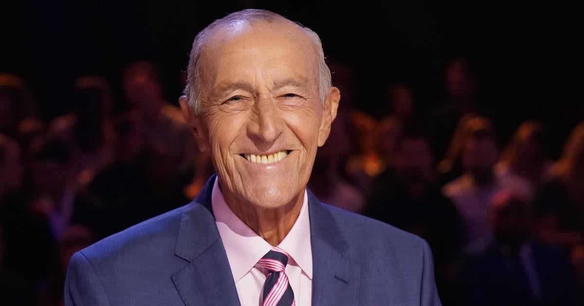 ‘Dancing With the Stars’ Honors Retiring Len Goodman With Finale Tribute