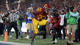 College Football Bowl Projections 2022: USC Trojans Fight on to