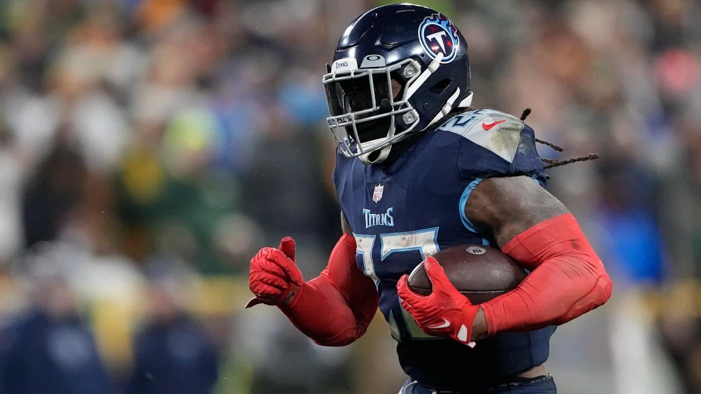 Best NFL Props and Odds: Derrick Henry O/U 93.5 Rushing Yards Oct. 23