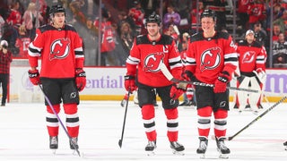 Devils tie franchise record with 13th straight win