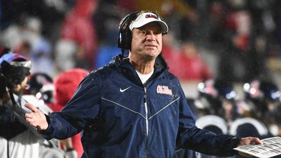 NCAA Football: Mississippi State at Mississippi