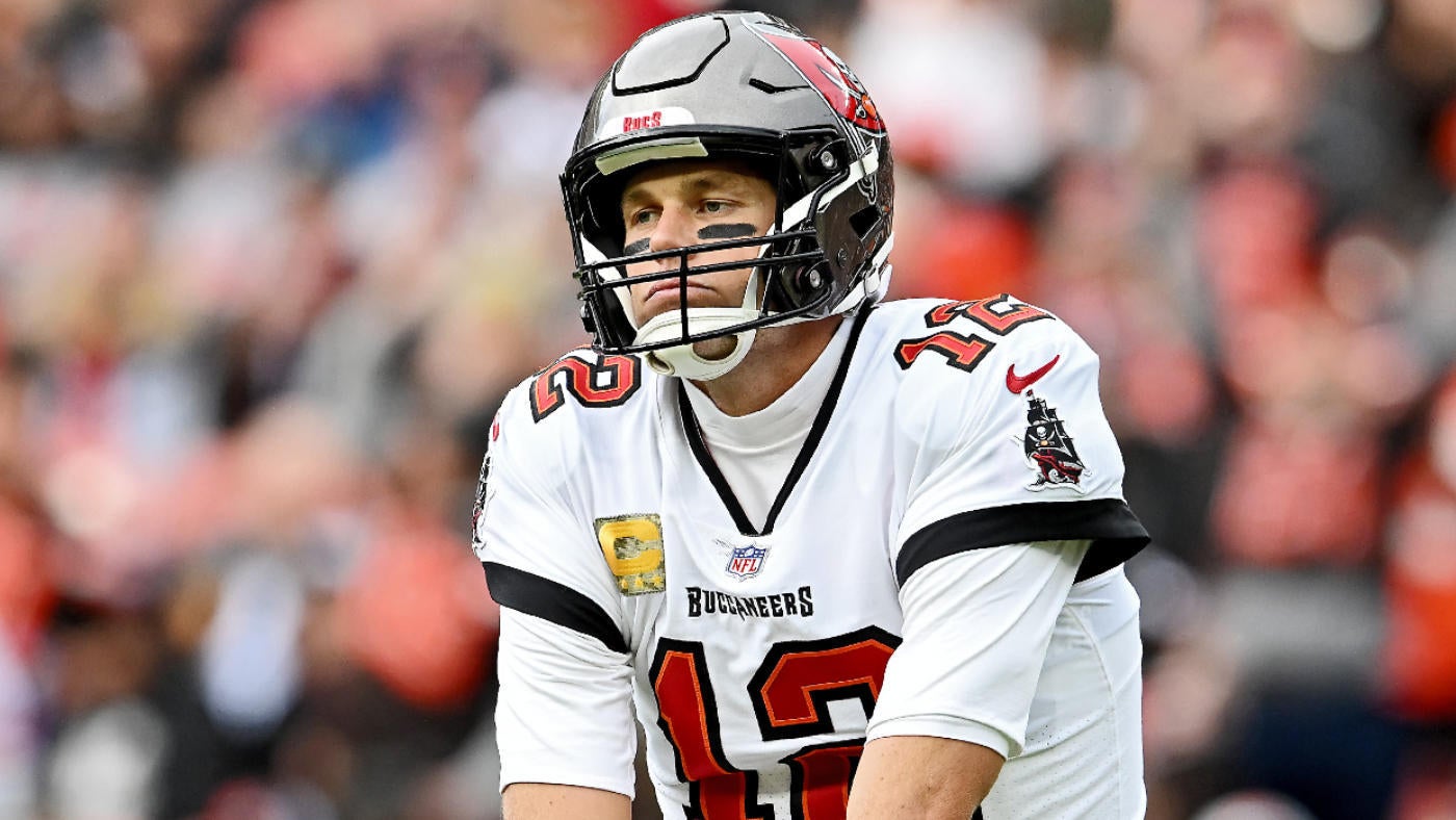 Nilai NFL Minggu 12: Eagles mendapatkan ‘A-‘ untuk kemenangan Minggu malam;  Buccaneers Tom Brady mendapatkan ‘D’ untuk kehilangan OT