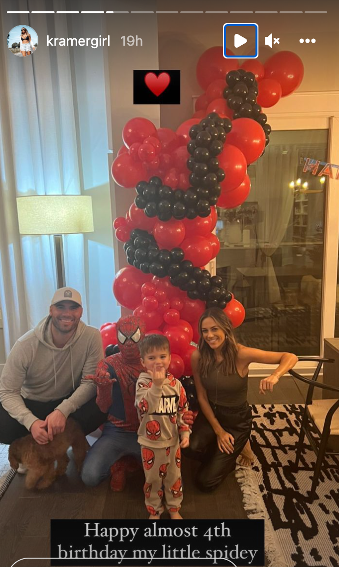 jana-kramer-mike-birthday.png jana-kramer-mike-birthday.png