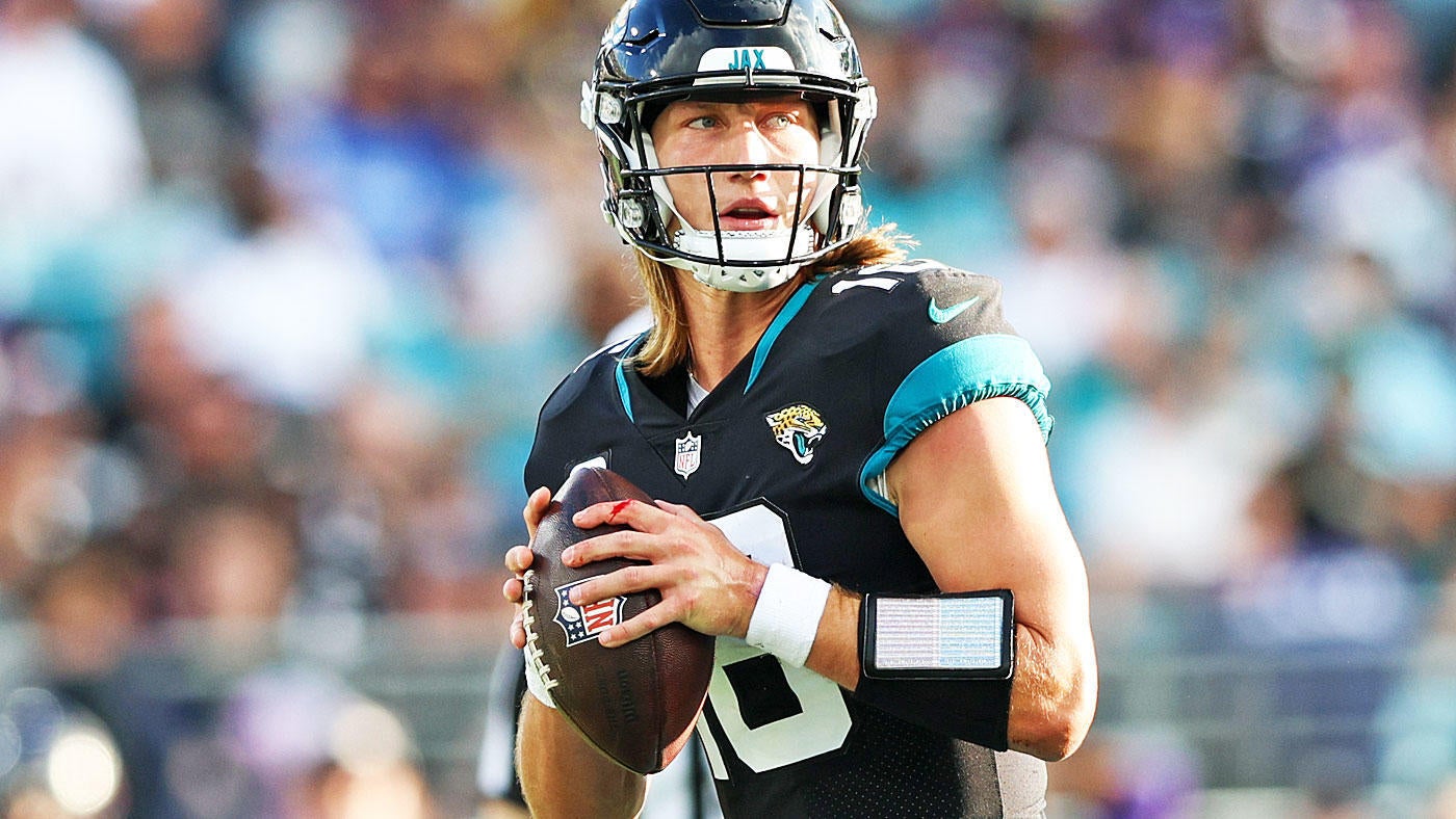 Week 5 NFL player props, QB, WR, TE, RB betting picks, AI prop predictions: Trevor Lawrence over 234.5 yards