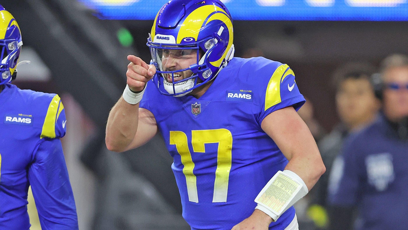 LOOK: Baker Mayfield headbutts another teammate without a helmet during Rams' wild comeback win over Raiders