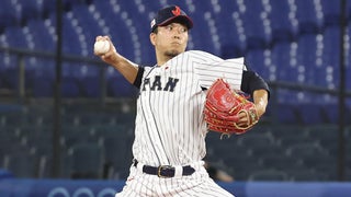 Christian Vazquez trade details: Astros acquire veteran catcher