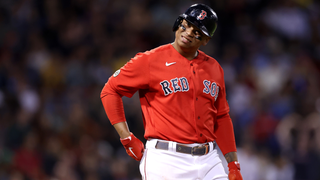 Red Sox sign Devers, the homegrown star who stuck around