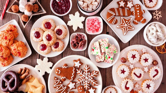 holiday-christmas-food-pastries