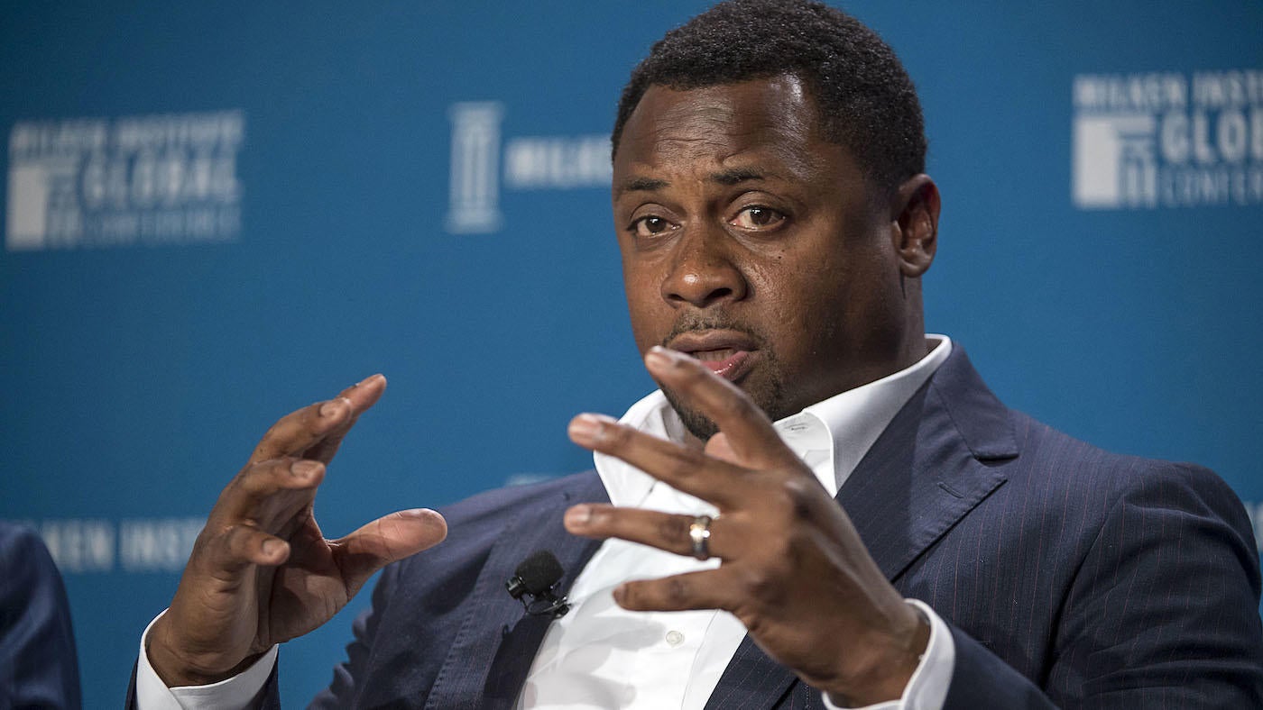 NFL owners get defensive after scouting combine gets compared to 'slave auction' by league exec Troy Vincent