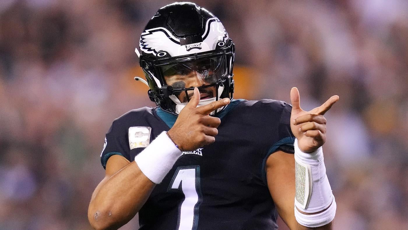 NFL QB realignment: Identifying biggest risers, fallers during one of most volatile seasons ever at position