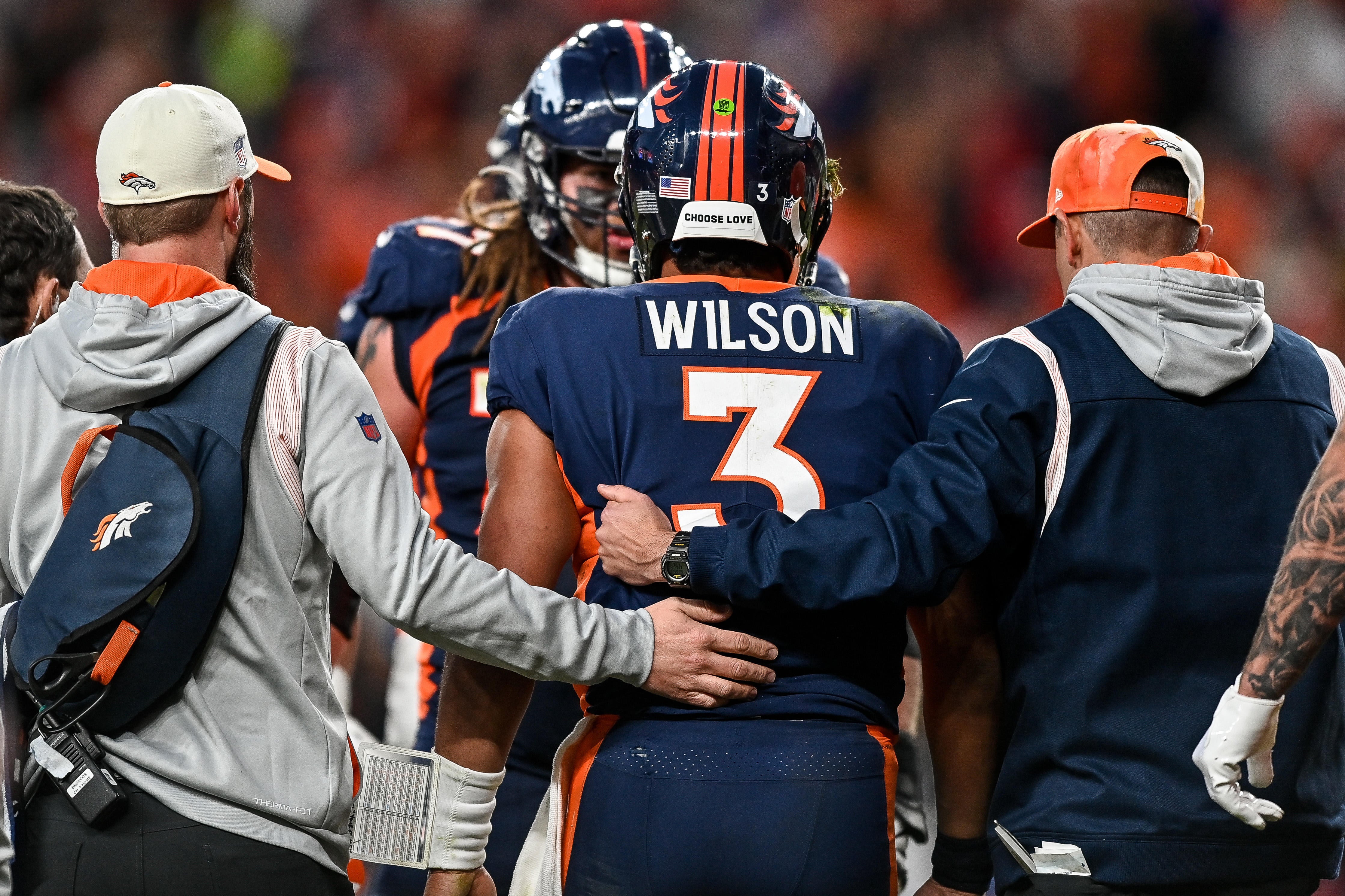 NFL Week 15 injuries: Russell Wilson ruled out vs. Cardinals; Kenny Pickett doubtful for Steelers